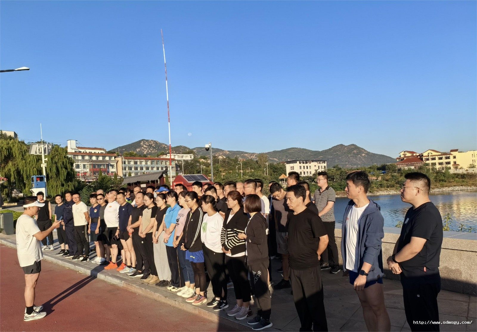 1696292920544391FRYH.jpg 2.jpg